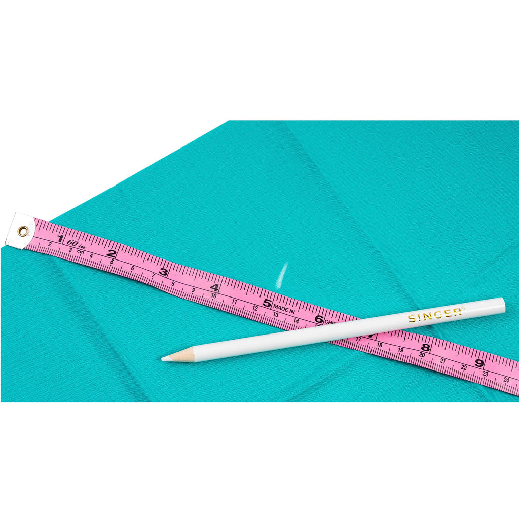 SINGER® Beginner’s Sewing Kit